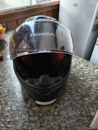 Capacete Honda número 58
