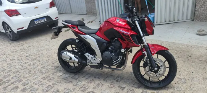 Fazer 250