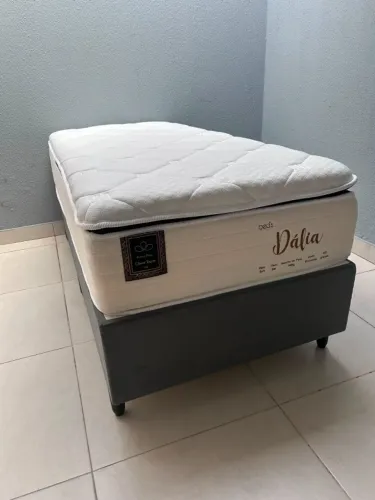 Cama de Solteiro com apenas 3 meses de uso
