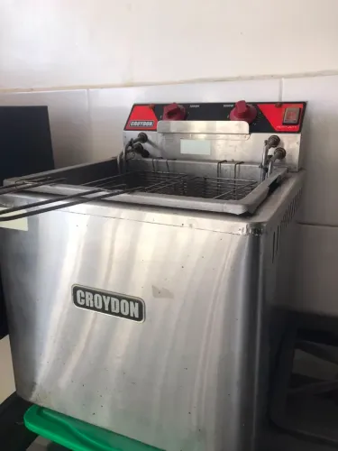 Fritadeira croydon profissional 