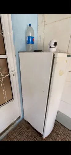 Geladeira para conserto