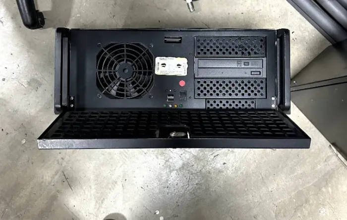 PC para rack Asus P8H61 4GB de Ram