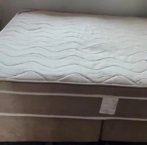 Cama de casal King 
