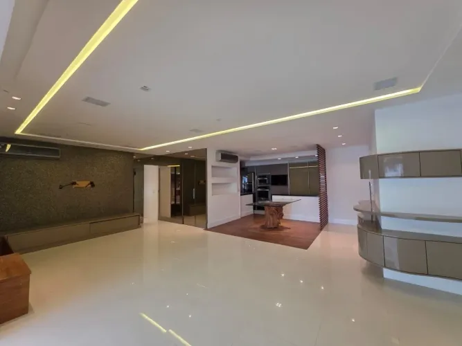 Apartamento com 3 dormitórios à venda, 158 m² por R$ 2.690.000,00 - Barra da Tijuca - Rio