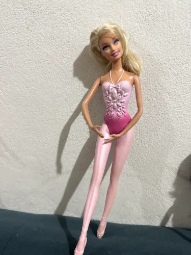 Barbie bailarina antiga