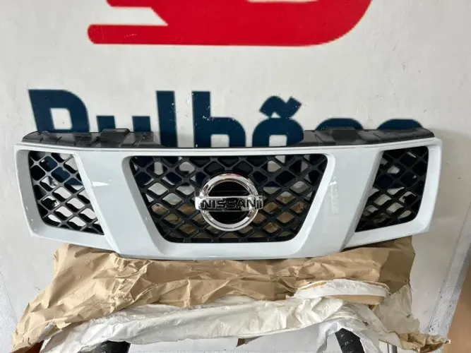 Grade Radiador Nissan Frontier 2008/2016 Genuino Nissan 62310-jt30a Branca