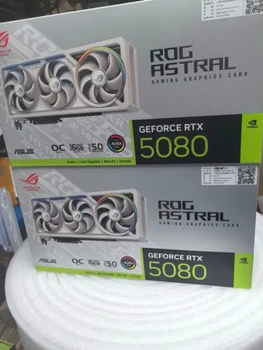 Placa de Vídeo RTX 5080 ROG ASTRAL NOVA