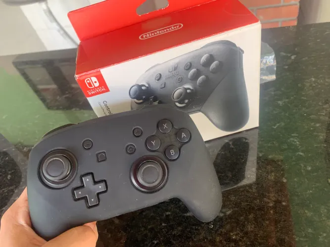 Controle pro Nintendo Switch + Capa protetora
