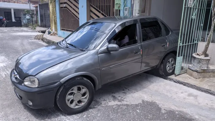 Chevrolet Corsa Sedan 1.0 MPFI 8V 71cv 4P 2004