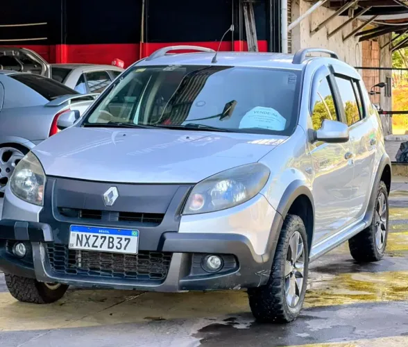 Renault Sandero Stepway Hi-f. R. Curl 1.6 16V 5P 2012