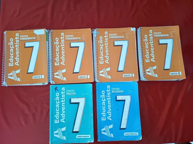 Livros Adventista 7 ano está faltando o livro de Artes 