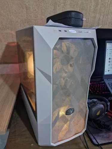 PC I7 9700, 32 GB MEMORIA, com monitor e Periféricos