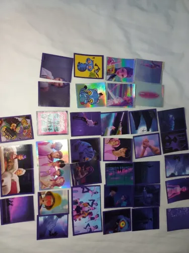 figurinhas guerreiras do kpop Kit com 74 cards