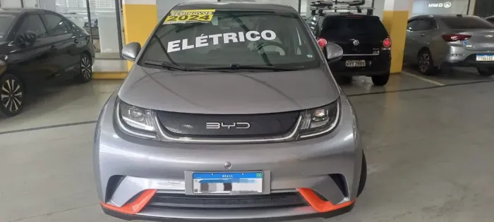 BYD Dolphin EV (Elétrico) 2024