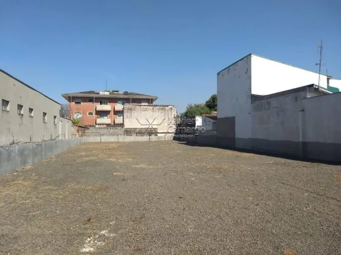 Terreno com 680m² para locação no bairro Saúde - Rio Claro/SP