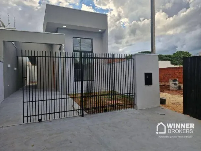 Casa com 2 dormitórios à venda, 69 m² por R$ 310.000,00 - São José - Nova Esperança/PR