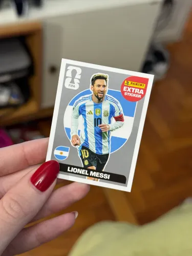 figurinha legend messi prata