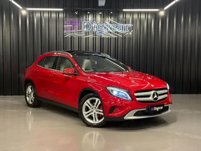 Mercedes-Benz GLA 200 Vision 1.6/1.6 TB 16V Flex Aut. 2015