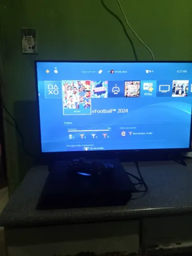 Ps4 slim semi novo