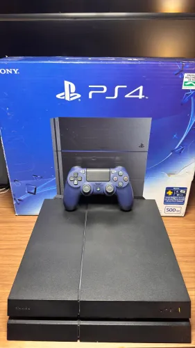 Playstation 4 500GB + 4 Jogos 