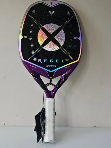 Raquete heroes rebel 2026