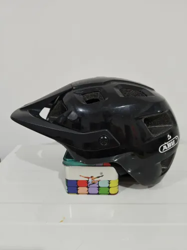 Capacete MTB ABUS