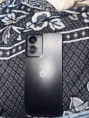 Moto G24 128GB 4GB RAM - Funcionando Normalmente - Tela Rachada