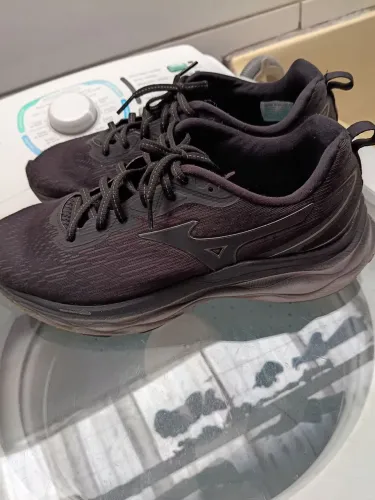 Mizuno Victory