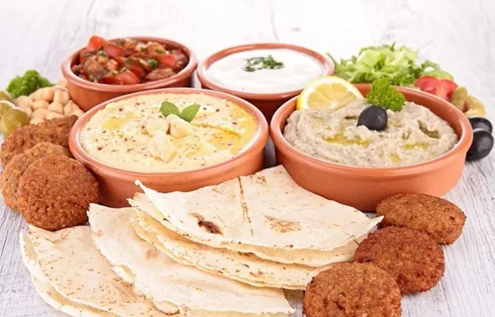 Restaurante tradicional, faturando! próximo ao mar em Balneário Camboriú!
