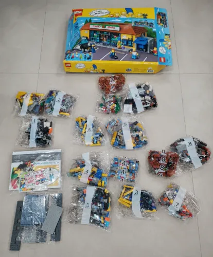 Lego The Simpsons 71016 - The Kwik-E-Mart