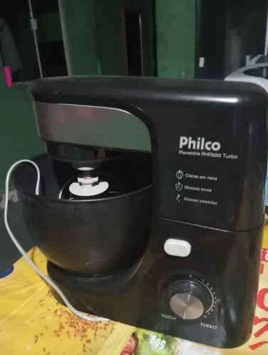 Batedeira planetária Philco