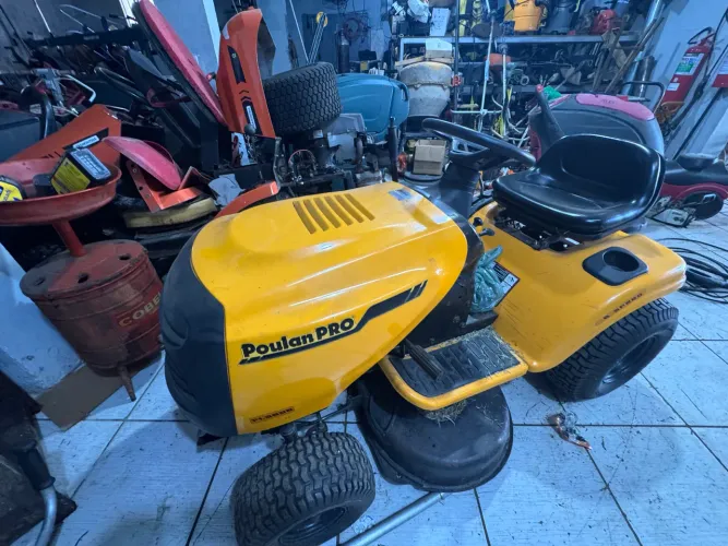 Trator poulan pro