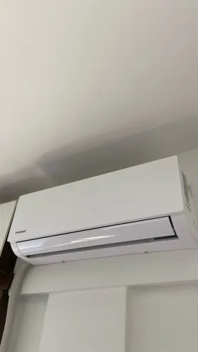 Ar condicionado 12000 bitus