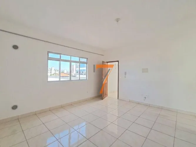 Apartamento com 1 dormitório para alugar, 40 m² por R$ 1.083/mês - Caminho Novo - Palhoça/