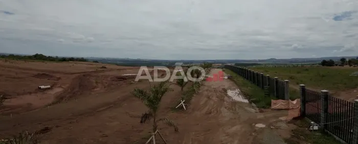 Lote de 1.000 m² em Condomínio Fechado | 800 m da GO-020 | Próximo a Goiânia | Melhor Cust