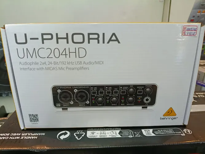 Placa De Áudio U-Phoriw UMC204HD