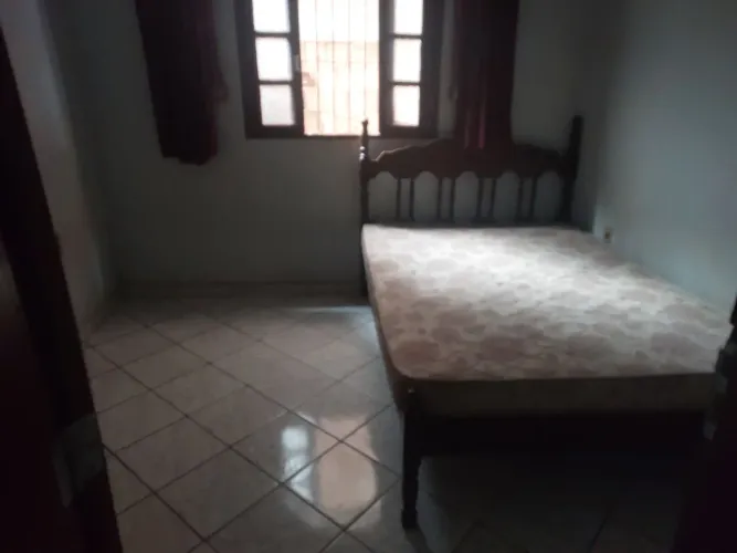 Cama de casal com colchão