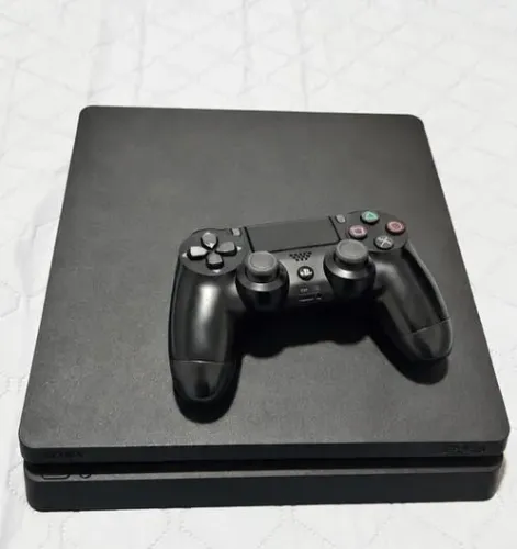 PlayStation 4 Slim 1 TB