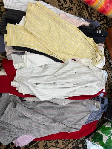 Lote 18 camisas sociais P/ brechó, vários tamanhos