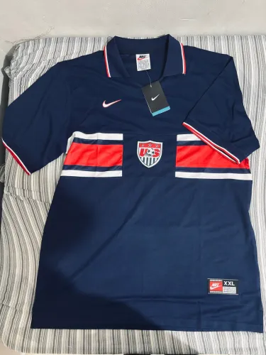 Camisa retrô EUA ?
