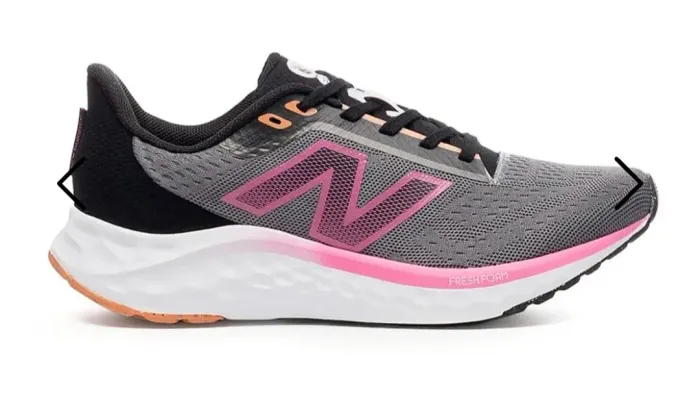 Tênis New Balance Fresh Foam Arishiv4