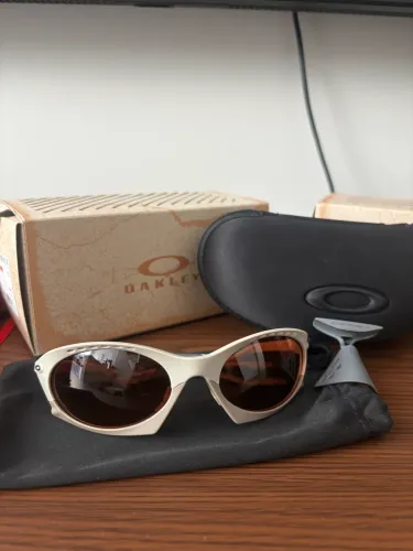 Oakley Plantaris sand