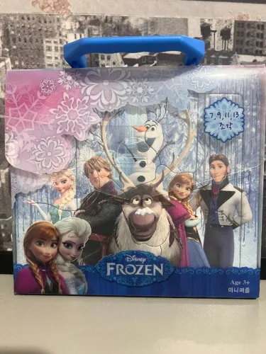 Maletinha FROZEN 4 Quebra-Cabeça+Atividades no Verso 