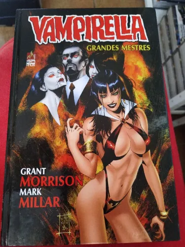Vampirella grandes mestres