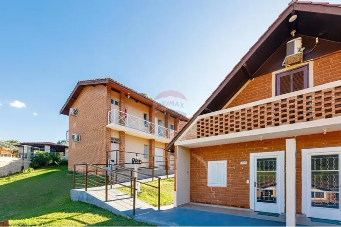 REFÚGIO EXCLUSIVO EM SERRA NEGRA - S.P. - HOTEL COM 38 CHALÉS EM MEIO A NATUREZA, 45.960 M