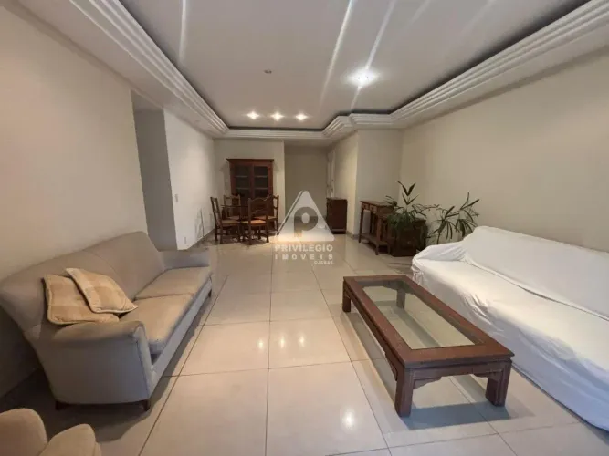 Santa Mônica: Apartamento 4 Quartos com Vista Indevassável e Lazer Completo!