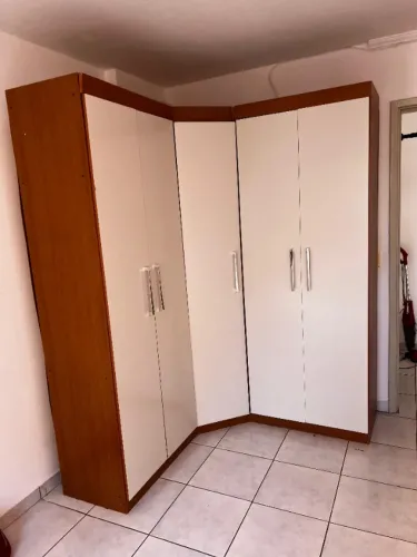 Guarda roupa modular de canto