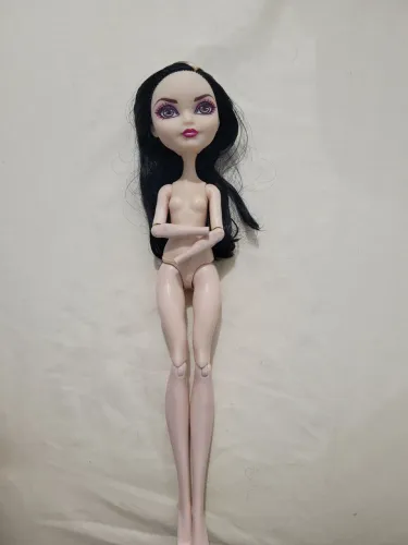 SUCATA - Duquesa Swan - ever after high / monster high / descedentes