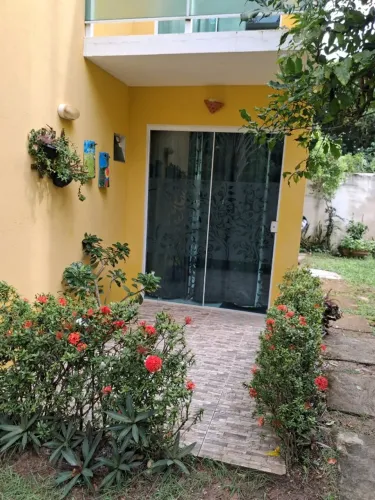 Casa com 2 suites em Imbassai