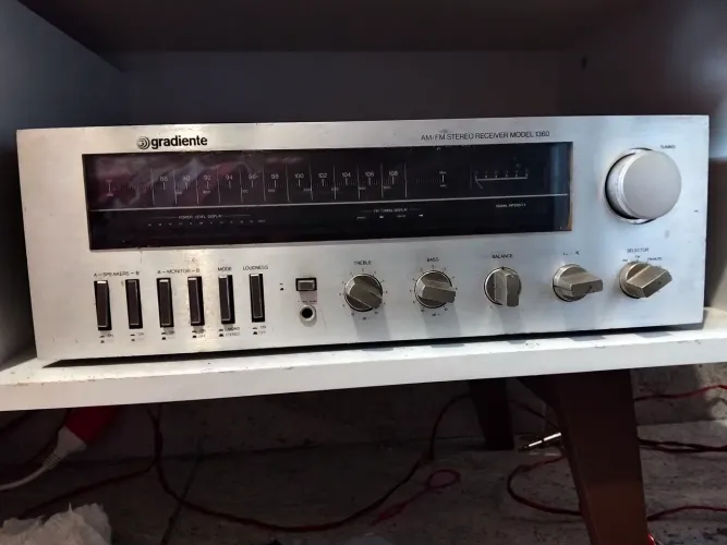 Receiver Gradiente model 1360